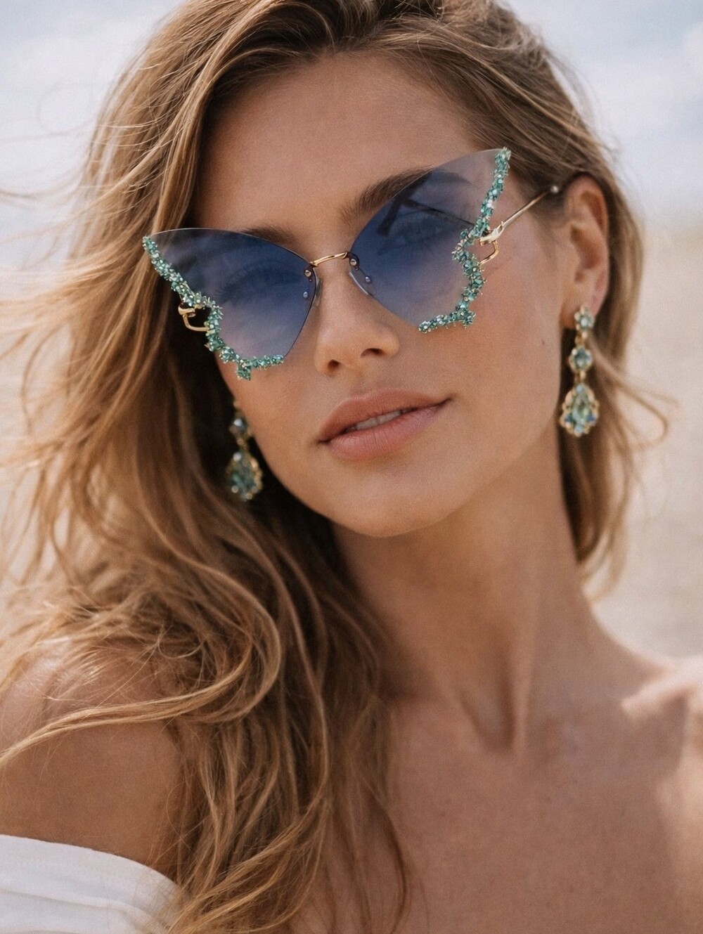 Butterfly sunglasses with stones new